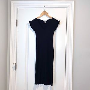 Leith V-neck Dress